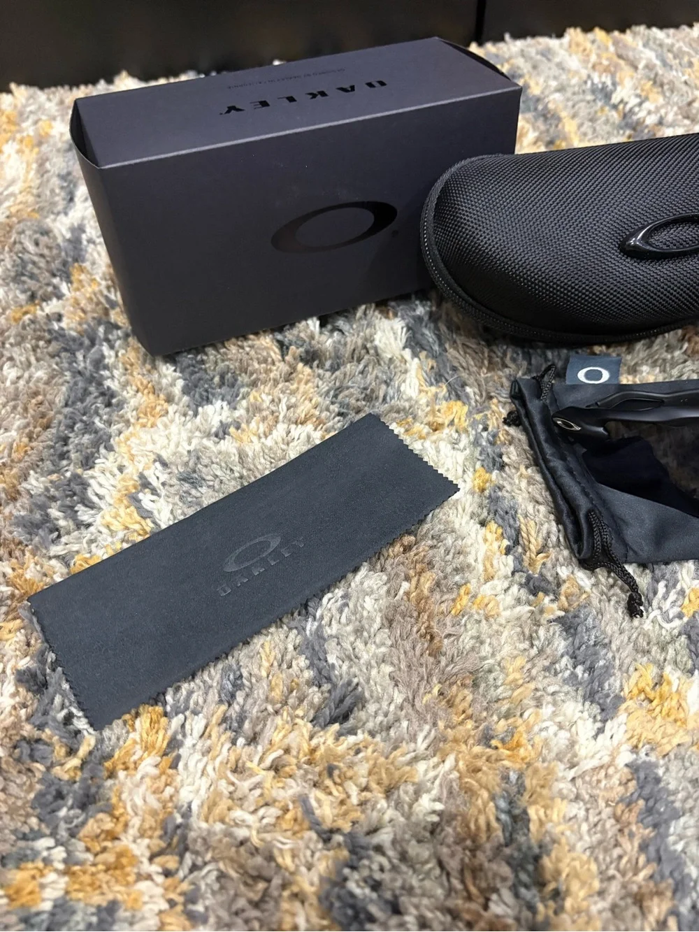 Oakley Black Sunglasses Kit with Hard Case and Pouch